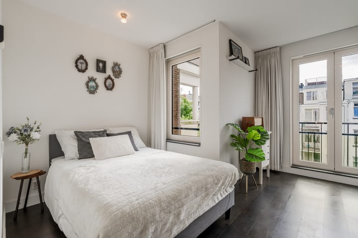 Foto 3 van Eerste Jan Steenstraat 8-D