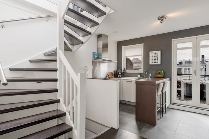 Foto 14 van Eerste Jan Steenstraat 8-D