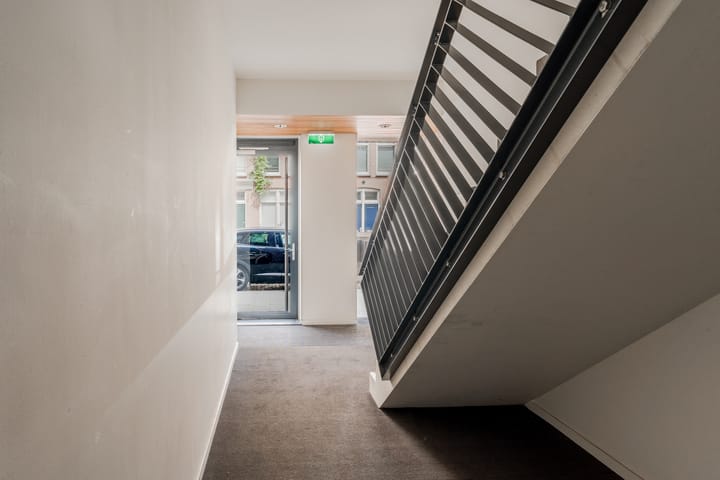 Foto 40 van Eerste Jan Steenstraat 8-D