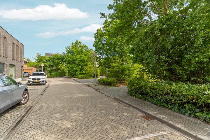 Foto 9 van Tiarastraat 23