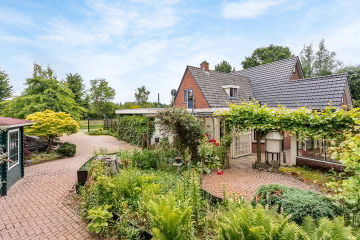 Foto 4 van Helmkruidlaan 3