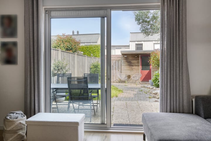 Photo 7 of Annette Versluysstraat 10