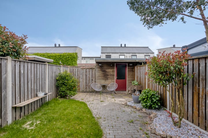 Photo 24 of Annette Versluysstraat 10