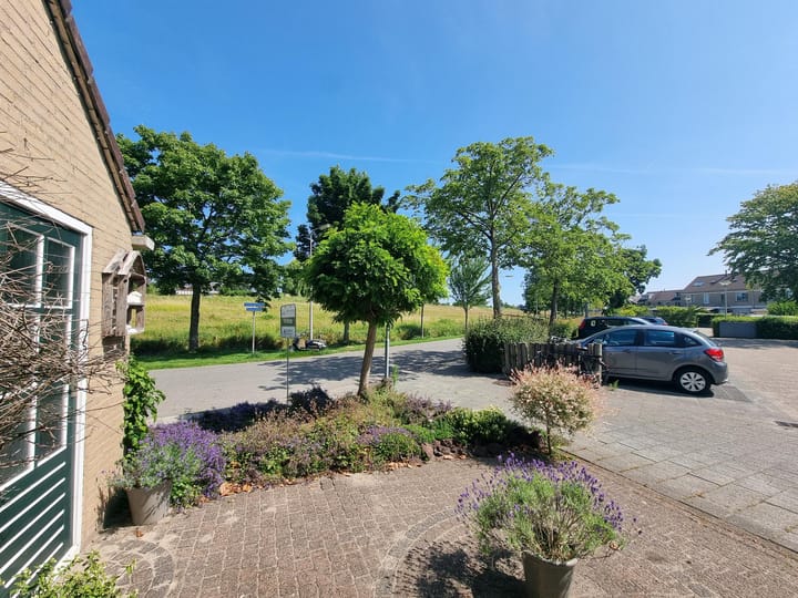 Foto 3 van Esdoornlaan 19