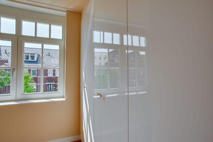 Foto 24 van Markgraaflaan 129