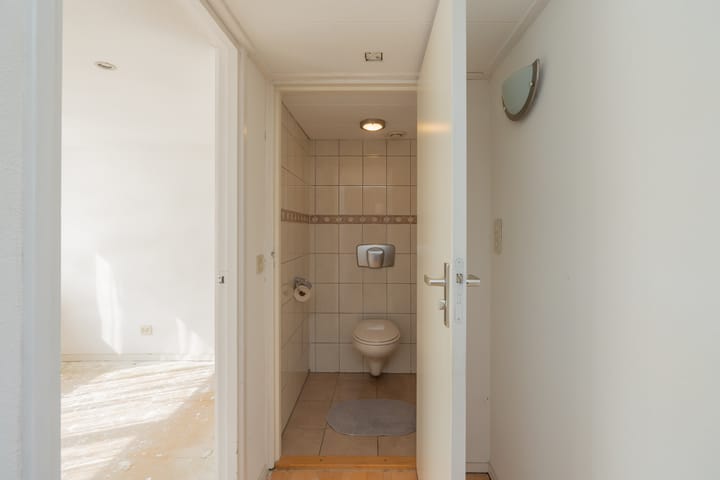 Photo 30 of Leidsevaart 158