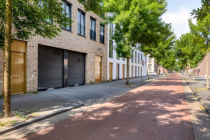 Foto 19 van Voltastraat 118