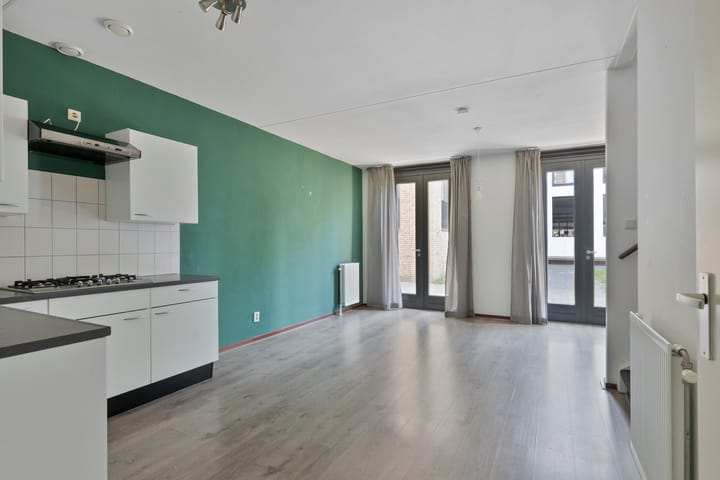 Foto 2 van Voltastraat 118