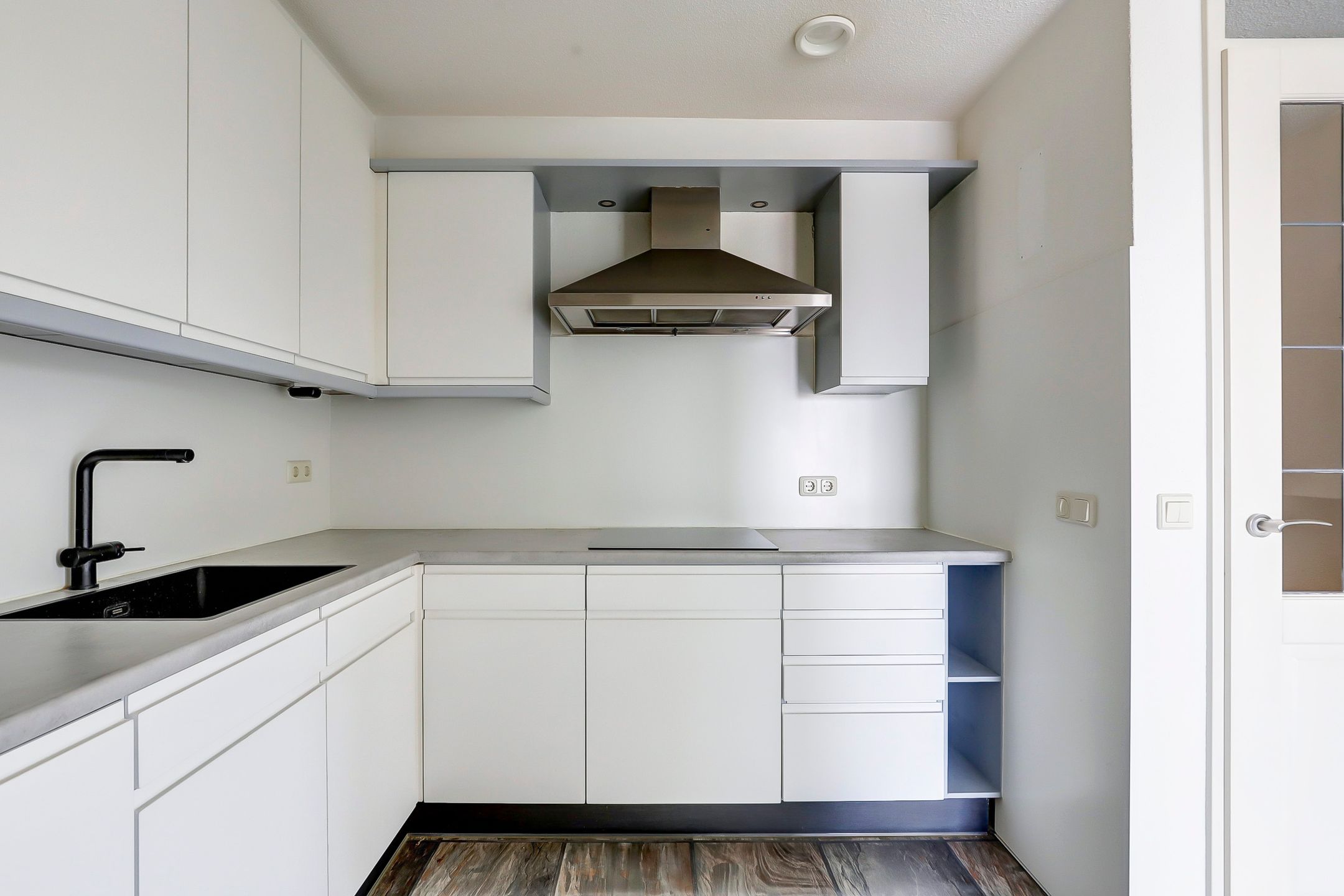 Foto 9 van Pablo Picassoplein 31