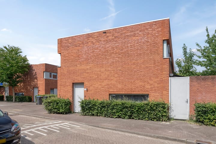 Photo 11 of Robert Fruinstraat 14