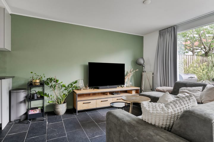 Photo 18 of Robert Fruinstraat 14