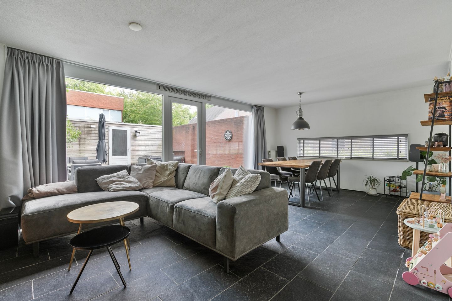 Foto 19 van Robert Fruinstraat 14