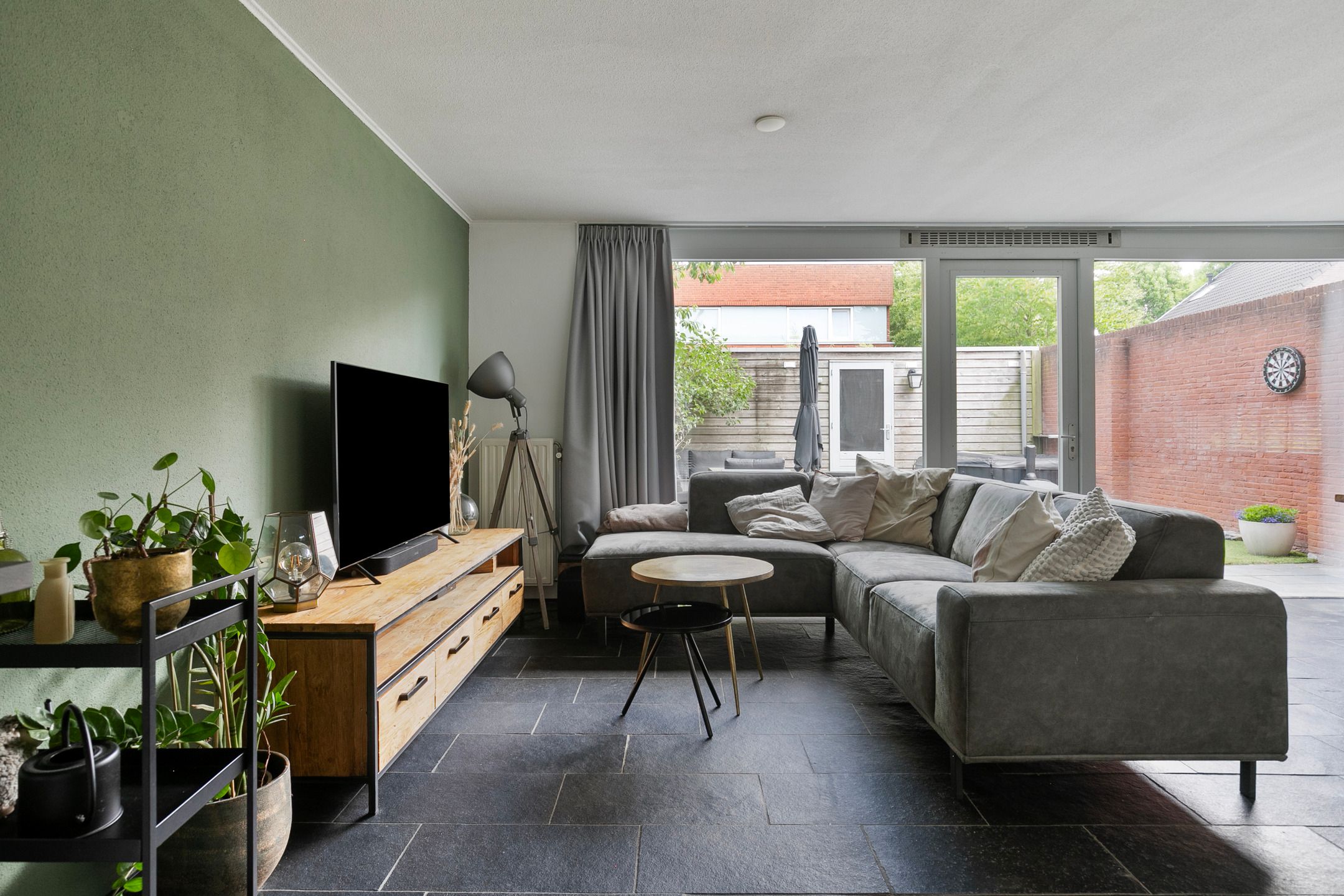 Foto 21 van Robert Fruinstraat 14