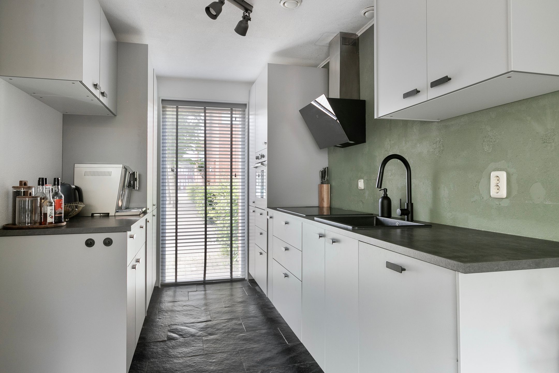 Foto 24 van Robert Fruinstraat 14