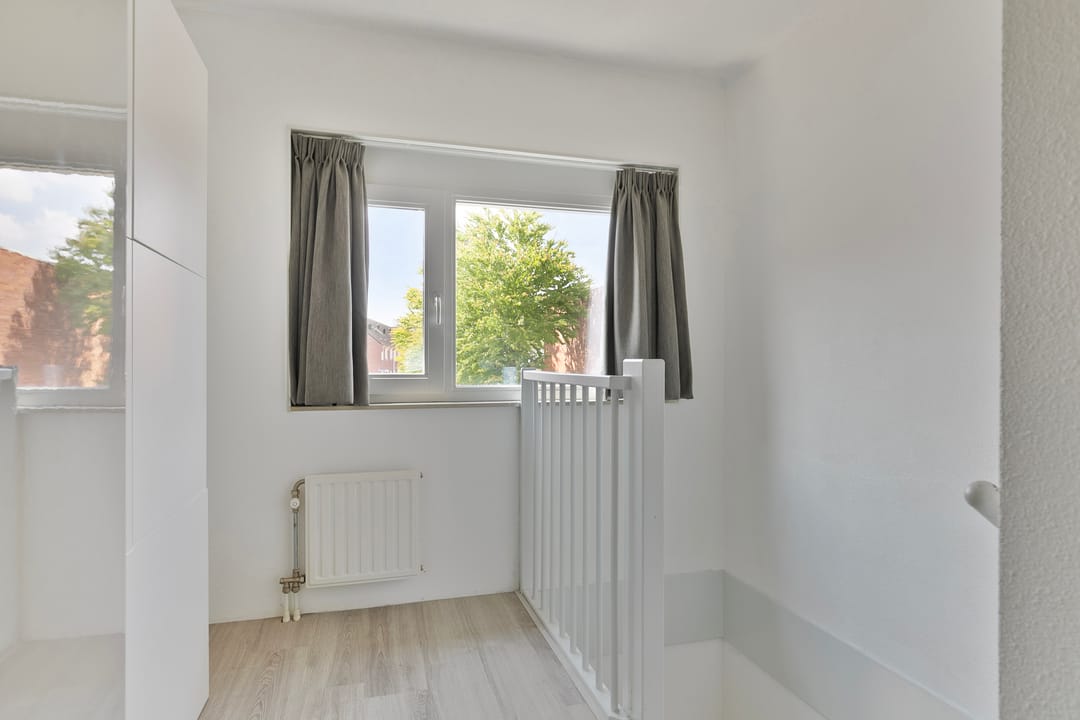 Foto 38 van Robert Fruinstraat 14