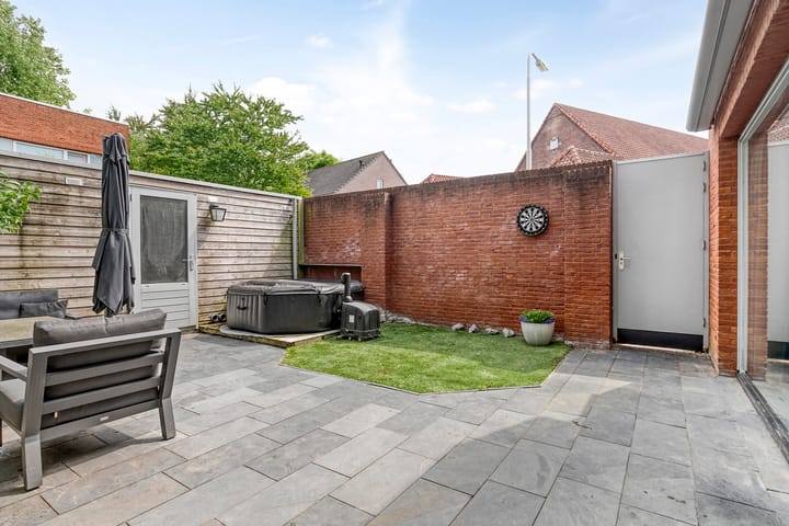 Photo 42 of Robert Fruinstraat 14