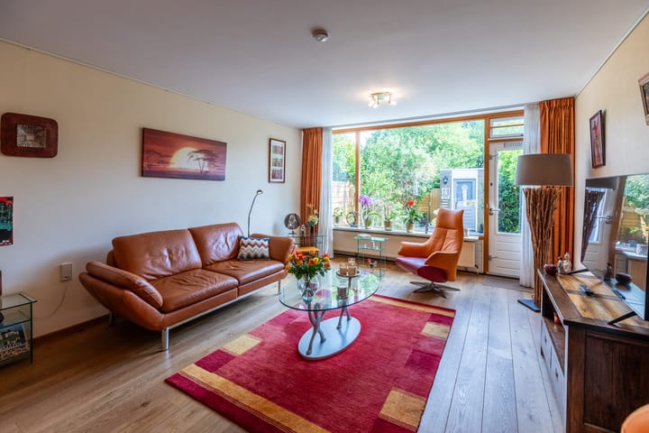 Foto 12 van Strawinskylaan 30