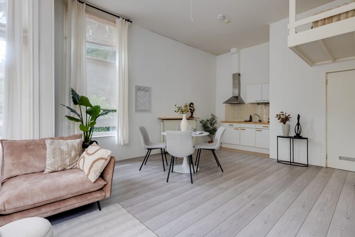 Foto 10 van Heuvellaan 12