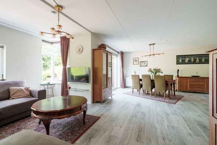 Foto 7 van Govert Flinckhage 23