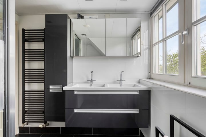 Foto 33 van Provincialeweg 15