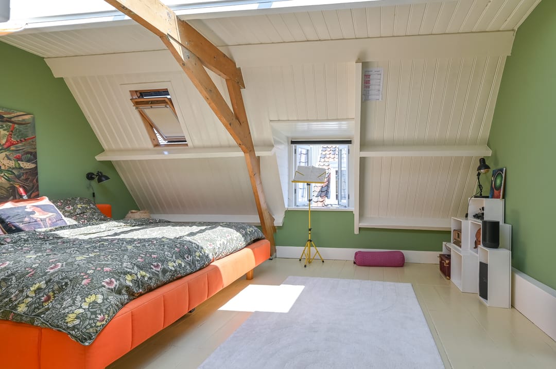 Foto 26 van Bloemertstraat 12