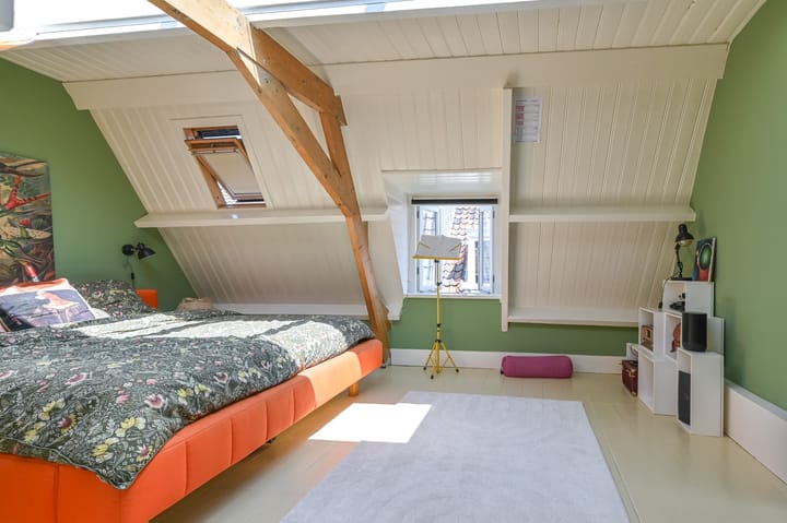 Foto 26 van Bloemertstraat 12