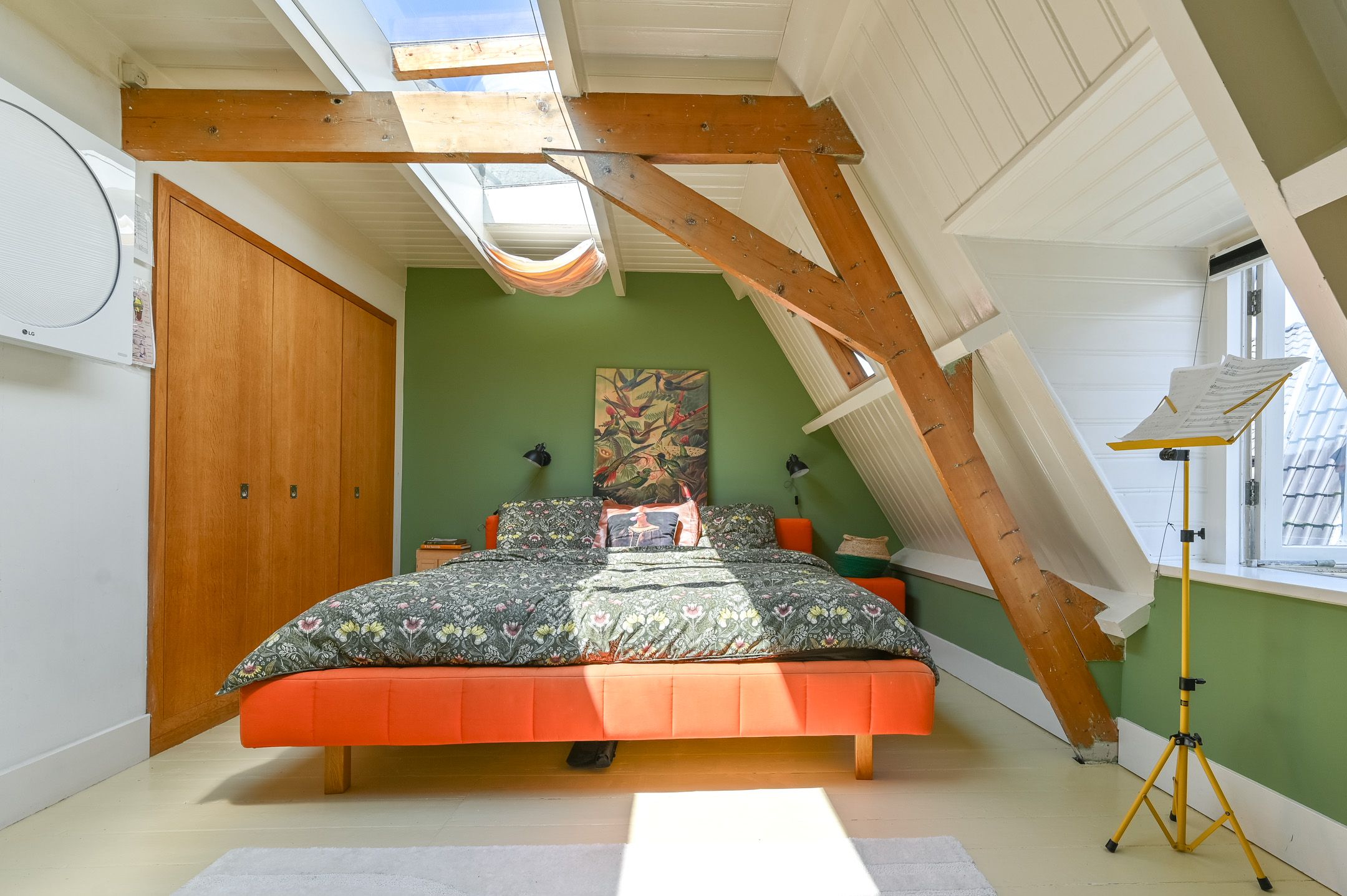 Foto 27 van Bloemertstraat 12