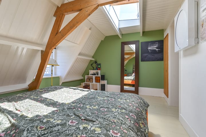 Foto 28 van Bloemertstraat 12