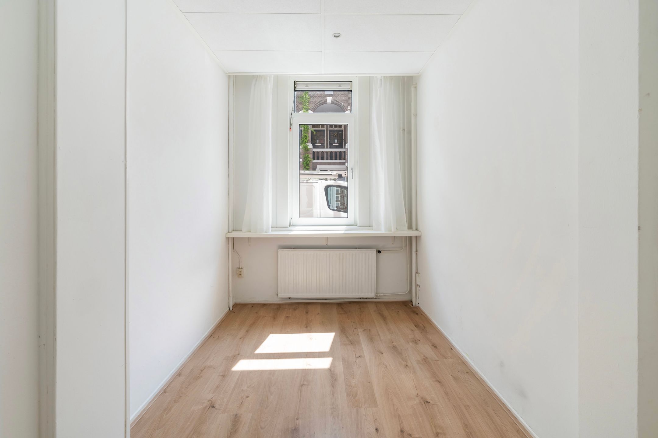 Photo 12 of Gouwestraat 4