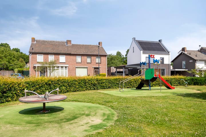 Foto 30 van Heuvelstraat 11