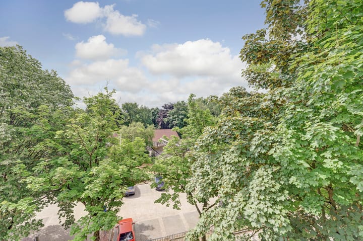 Foto 16 van Floreslaan 64