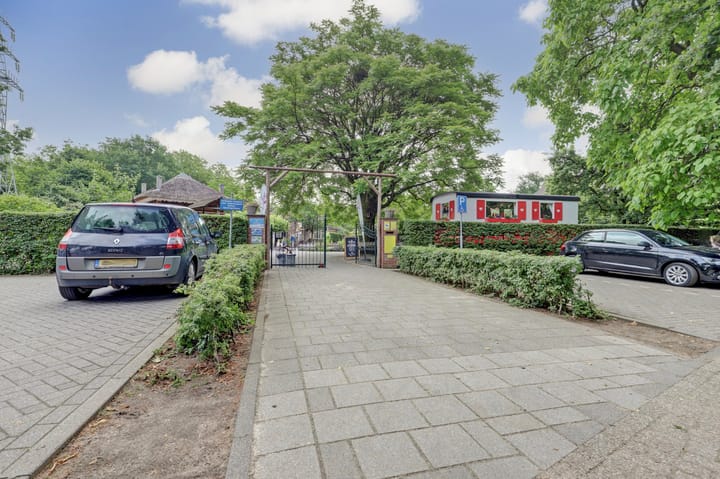 Foto 23 van Floreslaan 64