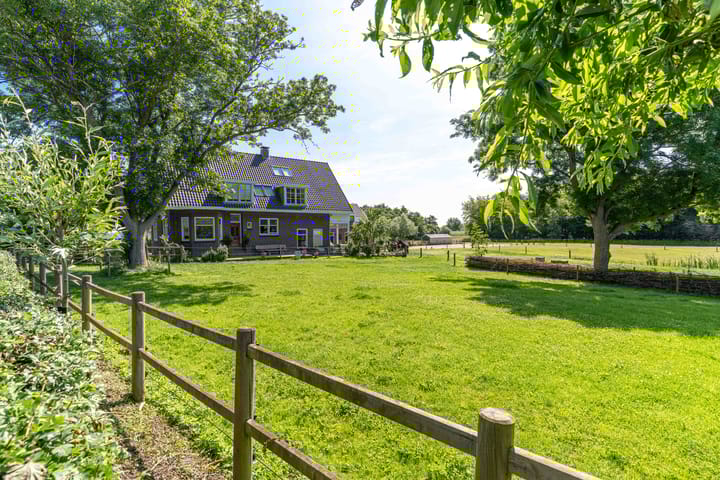 Photo 7 of Oostvlietweg 29