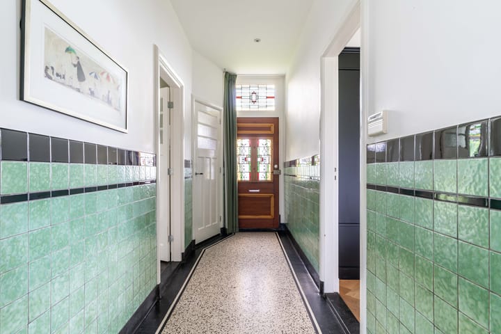 Photo 10 of Oostvlietweg 29