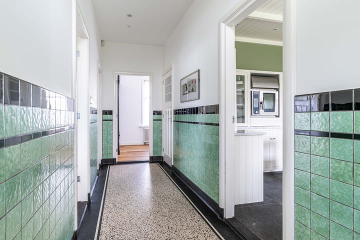 Photo 11 of Oostvlietweg 29