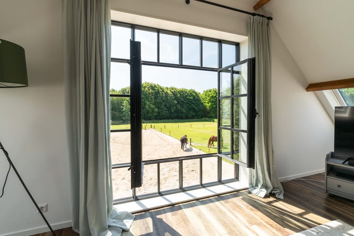 Photo 56 of Oostvlietweg 29