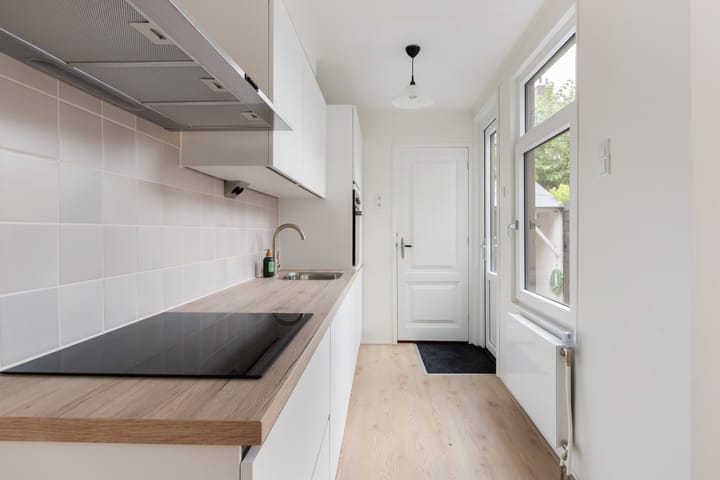 Foto 16 van P.C. Bothstraat 38