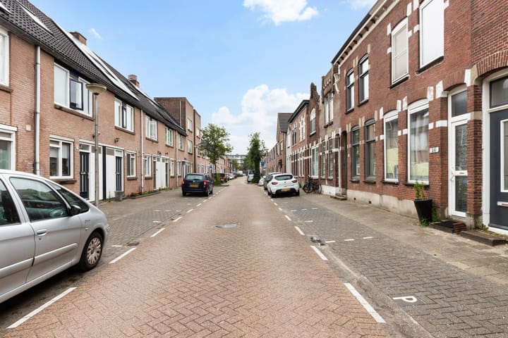 Foto 40 van P.C. Bothstraat 38