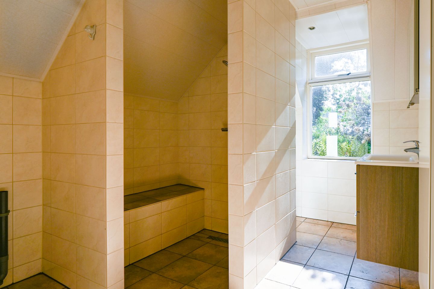 Foto 65 van Broekerweg 13