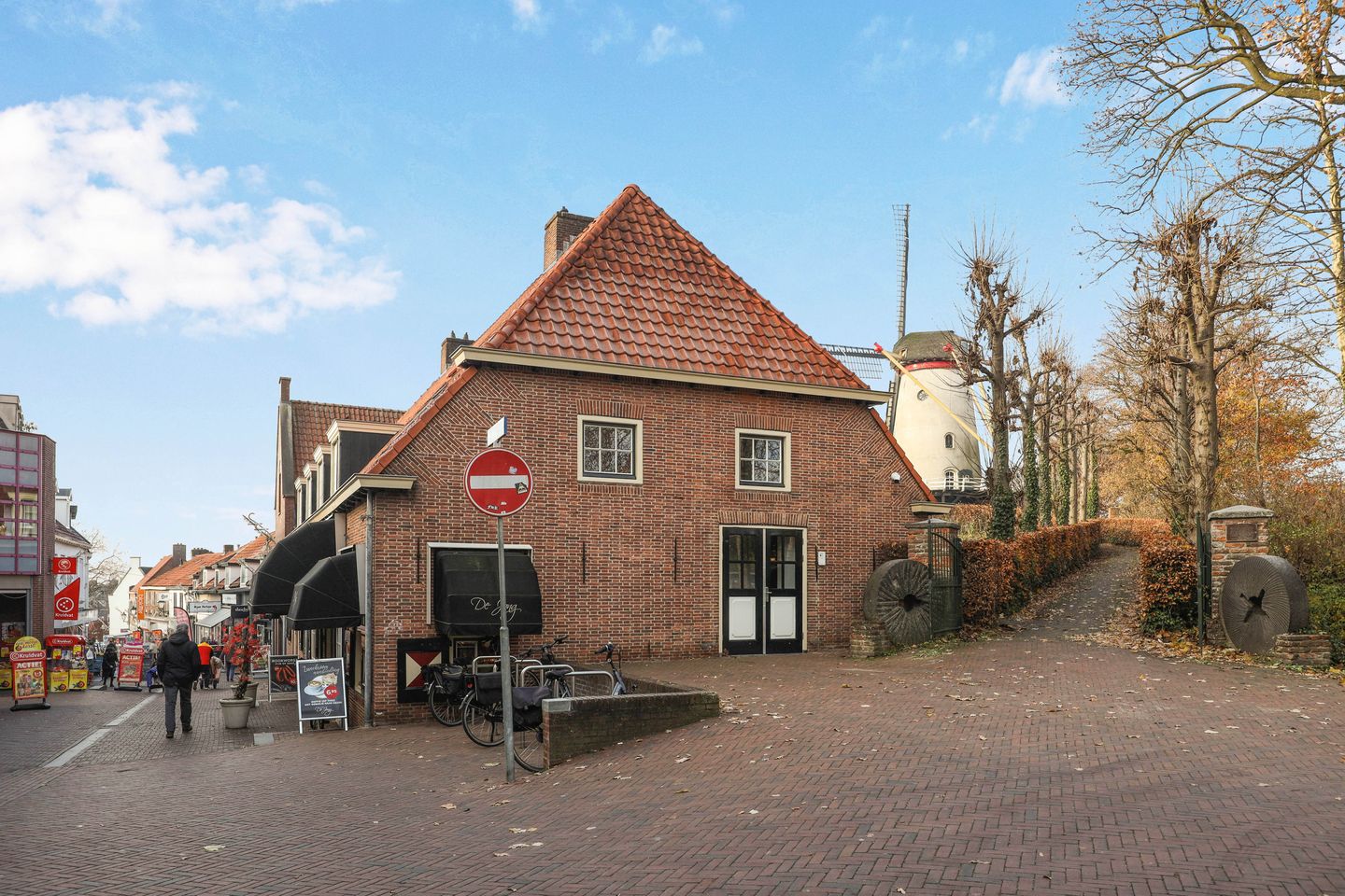 Photo 29 of Servetstraat 3-A