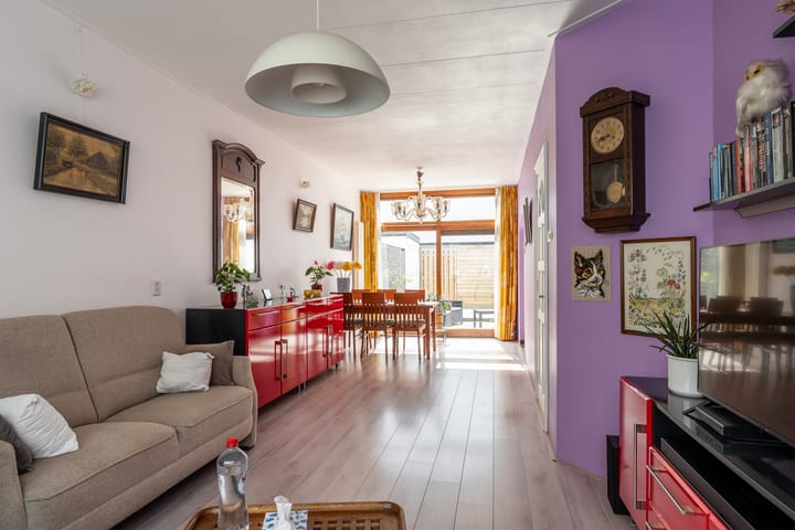 Foto 2 van van Riebeeckstraat 65