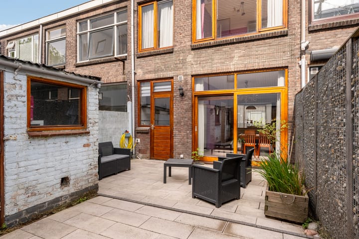 Photo 16 of van Riebeeckstraat 65