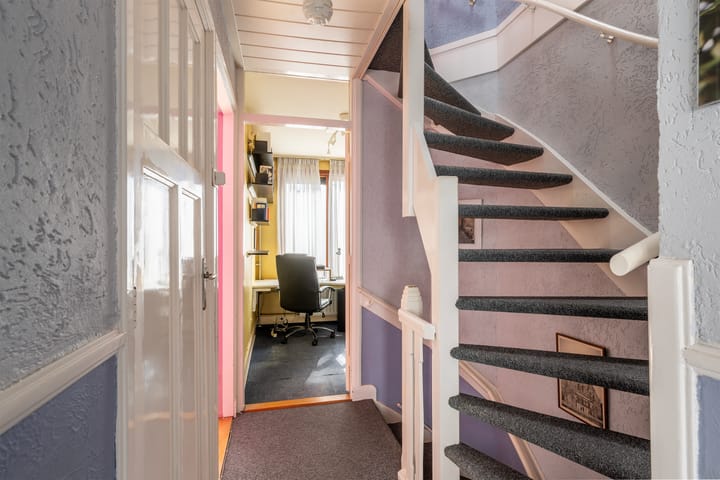 Photo 18 of van Riebeeckstraat 65