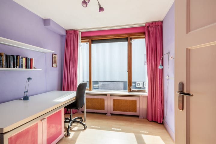 Photo 23 of van Riebeeckstraat 65