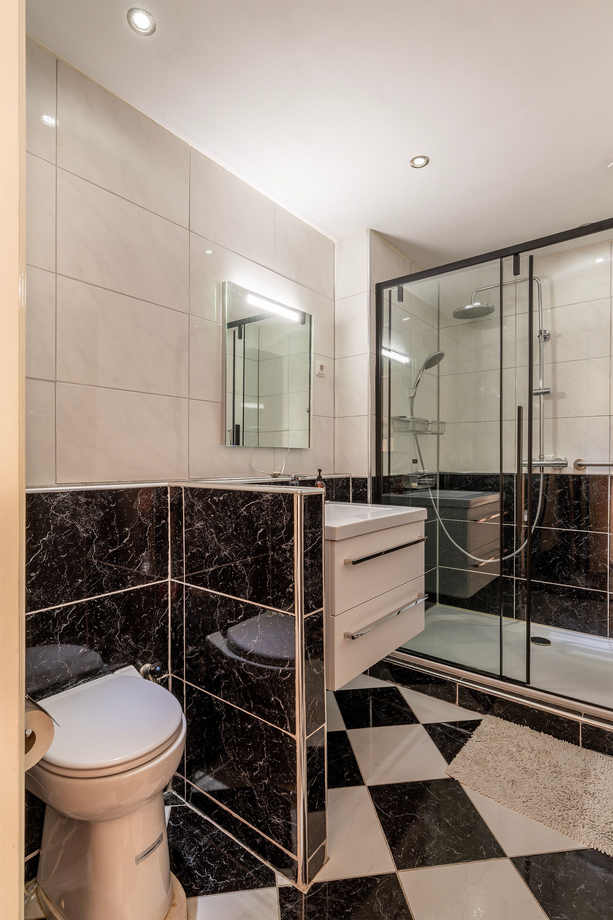 Foto 27 van van Riebeeckstraat 65