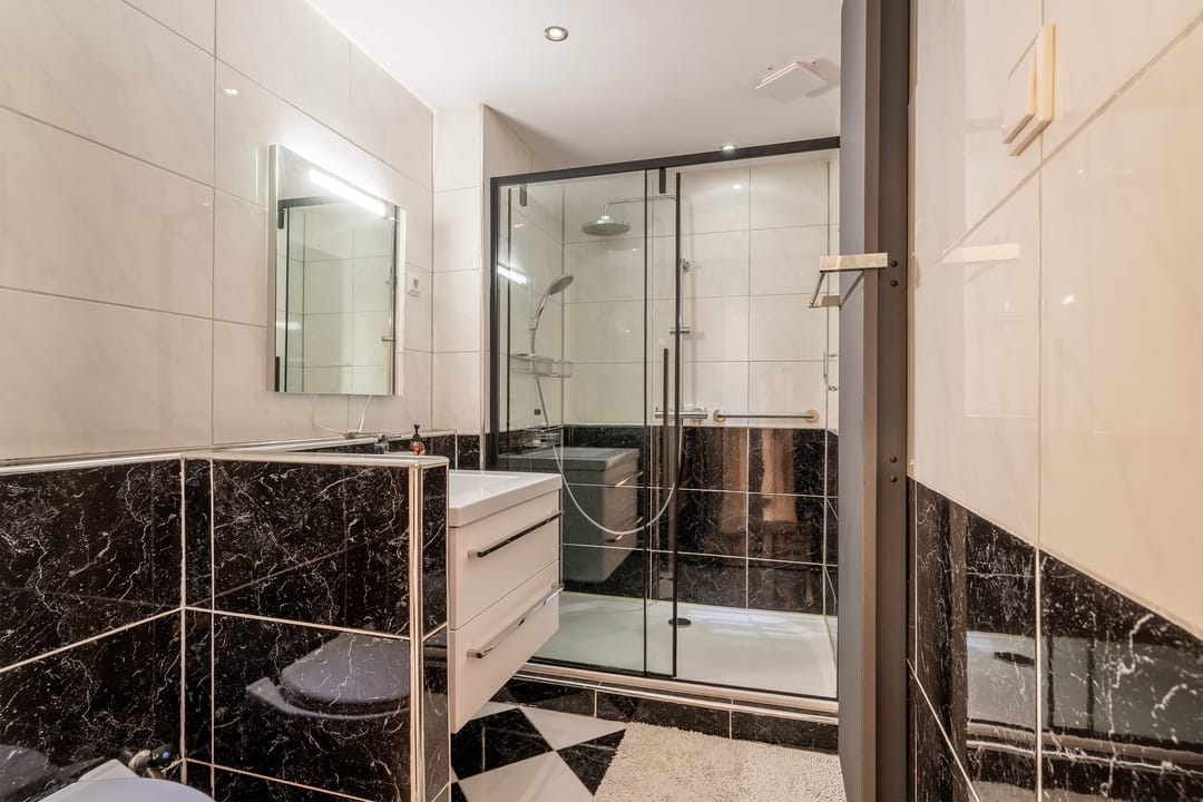 Foto 26 van van Riebeeckstraat 65