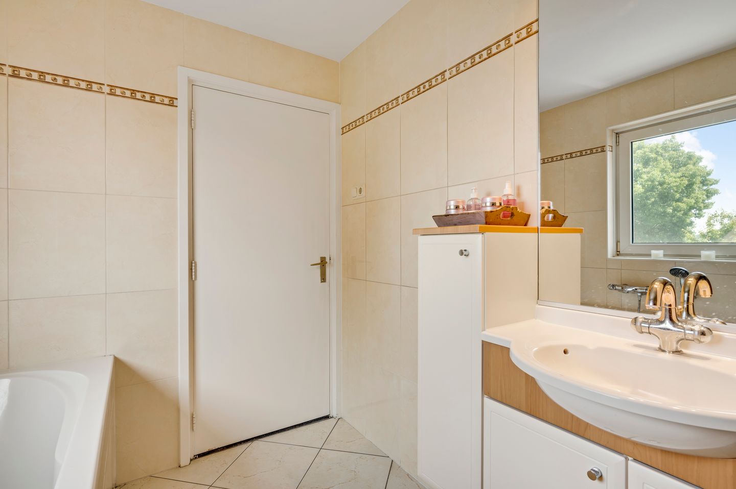 Foto 20 van Marktstraat 3