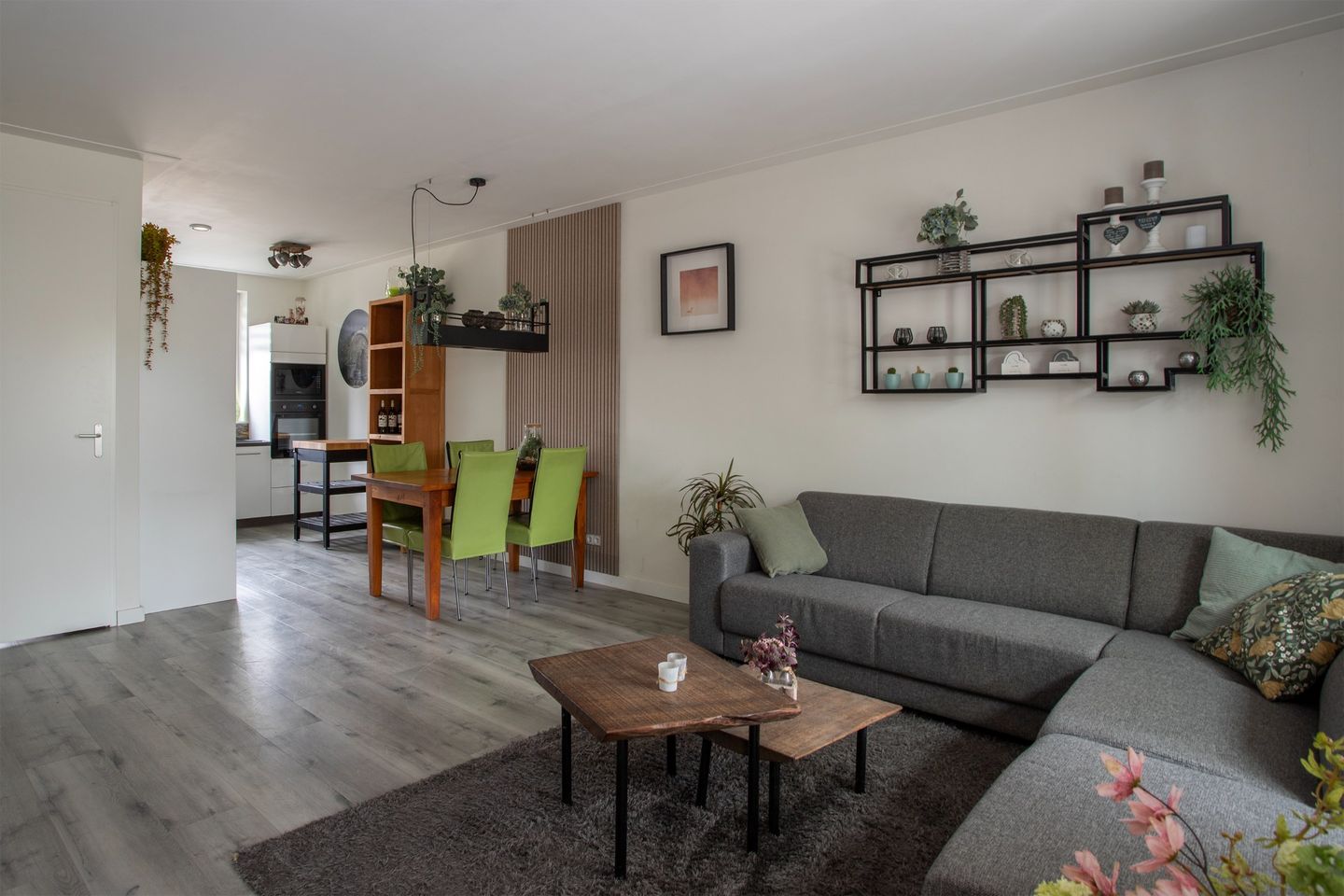 Foto 5 van Burgemeester Houbenplein 4