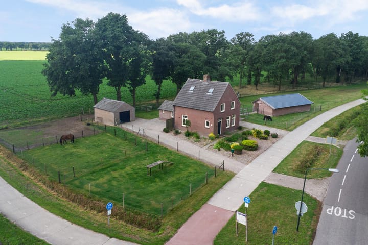 Photo 1 of Broekenseind 2