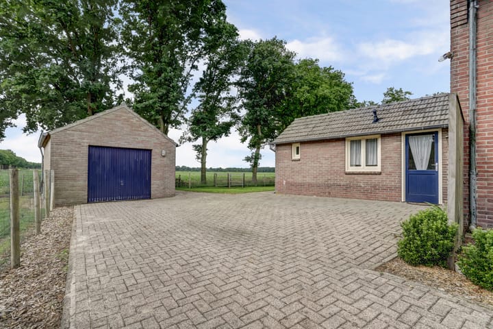 Photo 35 of Broekenseind 2